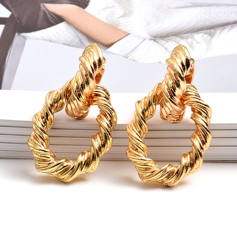 Boucles d'oreilles cerceaux en métal doré pour femmes, accessoires de bijouterie tendance, vente en gros, nouvelle collection ► Photo 1/6