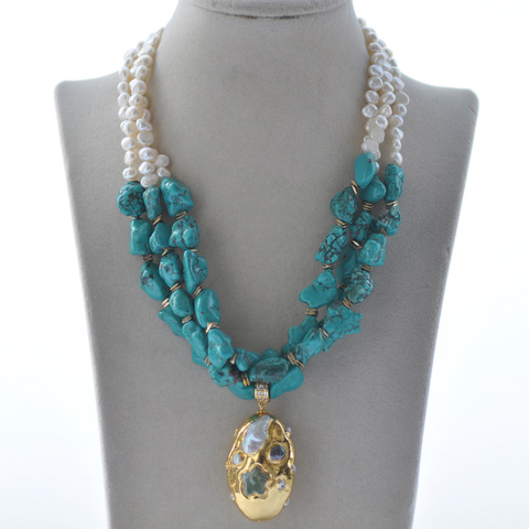 Collier à 3 rangées de perles baroques, pendentif 18 