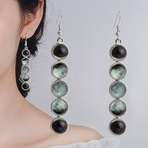 Boucles d'oreilles pendantes pour femmes, lueur dans la couleur noire dôme en verre lune, longs bijoux, style bohème, coréen, gouttes, 1 pièce ► Photo 1/6