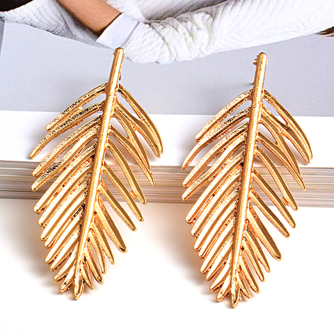 Boucles d'oreilles pour femmes, en métal doré, forme de feuille, tendance, accessoires de bijouterie, vente en gros ► Photo 1/6