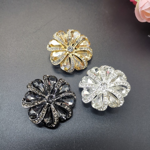 Boutons métalliques en strass en forme de fleur, ruban d'invitation, décoration de mariage, bricolage, accessoires de couture pour vêtements, 30mm, 1 pièce ► Photo 1/6