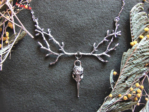 Gothique corbeau corbeau crâne collier sorcière bijoux oiseau argent couleur pendentif wiccan pagan branches forêt homme femmes cadeau mode nouveau ► Photo 1/6