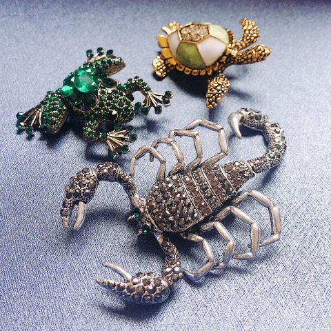 Morkopela Scorpion grenouille tortue strass broche broche Vintage femmes cristal broche écharpe pince accessoires broches et broches ► Photo 1/6