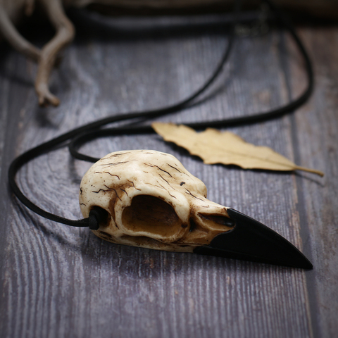 Collier Antique Beige avec pendentif sur un grand crâne de corbeau, en résine moulée, 3.5 pouces, cadeau Unique, pour un crâne de Magpie, 3D, accessoire pour un crâne d'oiseau ► Photo 1/1