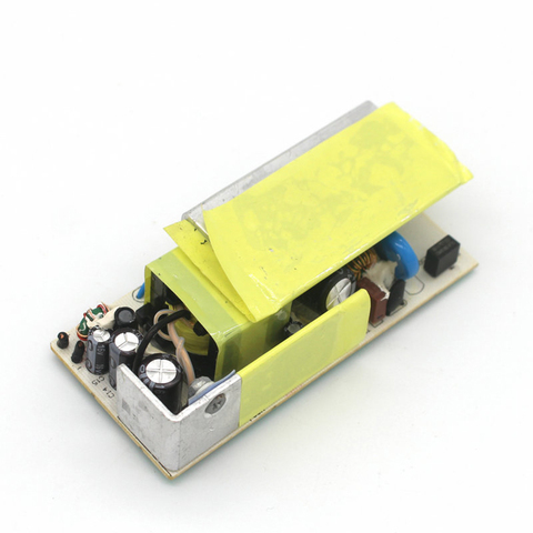 Panneau convertisseur d'alimentation 12V 5a AC-DC, régulateur de tension 100-240V 50/60HZ, Module d'alimentation régulée par LED ► Photo 1/3