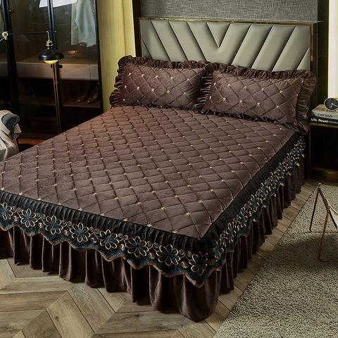 Couvre-lit de broderie de luxe épaissir la jupe de lit matelassée en peluche hiver ► Photo 1/6