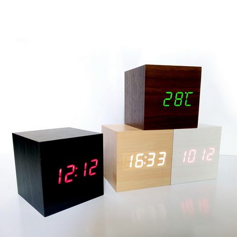 Contrôle du son en bois bois carré LED réveil multicolore bureau Table de chevet USB/AAA Date calendrier affichage ► Photo 1/6