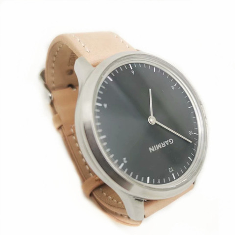 Garmin – montre connectée vivomove hr, Bracelet en cuir et métal, Original, avec cadre argenté classique, moniteur de mouvement et de fréquence cardiaque ► Photo 1/6