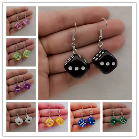 Boucles d'oreilles pendantes et amusantes en acrylique 3D, petits dés porte-bonheur, thème de Casino, fête de Poker ► Photo 1/4