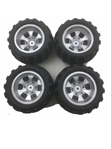 2 pneu gauche + 2 pneu droit pour Wltoys A979 1/18 Rc voiture pièces de rechange A979-01/02 accessoires ► Photo 1/6