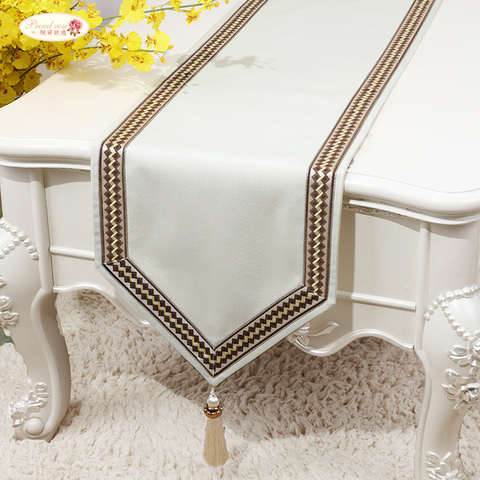 Drapeau de Table en lin Rose, fier, Simple, chemin de lit, nappe de Table à thé, couverture d'armoire TV, tissu personnalisé ► Photo 1/6