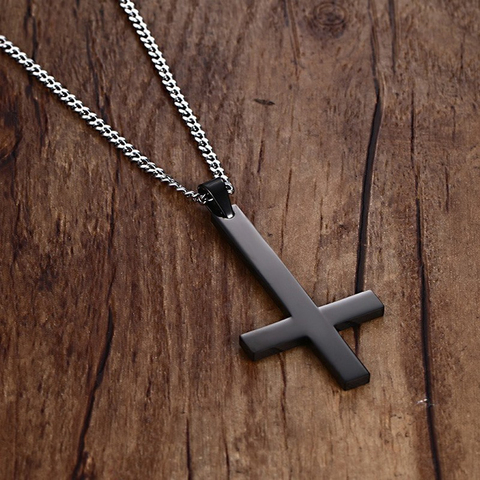 Vnox homme noir St pierre croix inversée pendentif collier pour homme acier inoxydable tour de cou Crux de Sanctus Petrus bijoux ► Photo 1/6