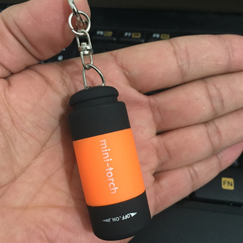 Mini torche Led Portable, Rechargeable par USB, 0.3W, 25 lumens, outils d'extérieur, lampe de poche, porte-clés ► Photo 1/6