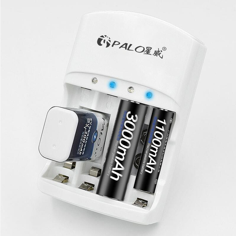 Chargeur de batterie à 4 fentes pour 1.2V AA AAA 6F22 9V Li-ion NI-MH NI-CD Batteries rechargeables de haute qualité ► Photo 1/6