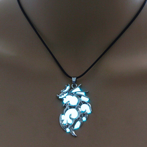 Collier Dragon lumineux fluorescent Antique plaqué argent scintillant dans la nuit, accessoire de fête pour hommes et femmes, Hallowen ► Photo 1/6