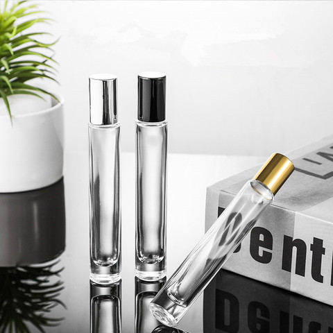 10 pièces/lot 10ml bouteille de parfum en verre transparent haute qualité rechargeable parfum vaporisateur atomiseur bouteille avec couvercle en argent doré noir ► Photo 1/6