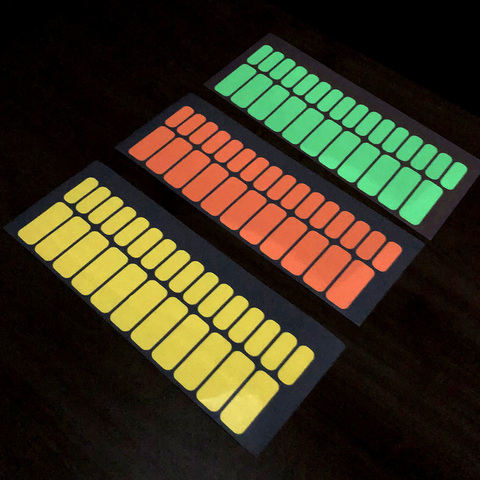 27 pièces interrupteur autocollant lumineux lueur dans la nuit Rectangle bouton étiquette décoration pour la maison bricolage lueur dans le noir étanche Stickers muraux ► Photo 1/5