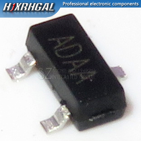 1 PIÈCES MAX809SEUR MAX809S SOT23 SOT23-3 SOT MAX809 SMD ADAA ► Photo 1/1