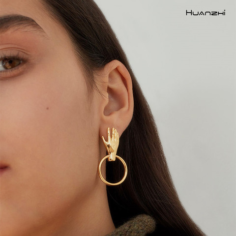 HUANZHI 2022 corée mode Unique or Vintage métal petite main paume géométrique boucles d'oreilles pour femmes filles bijoux de fête ► Photo 1/6