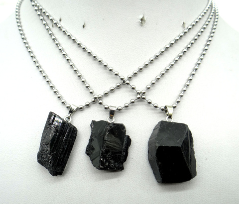 Réparation de tourmaline noire naturelle, minerai de réparation, pendentif à breloque pour la fabrication de colliers, bijoux à bricoler soi-même, vente en gros ► Photo 1/6