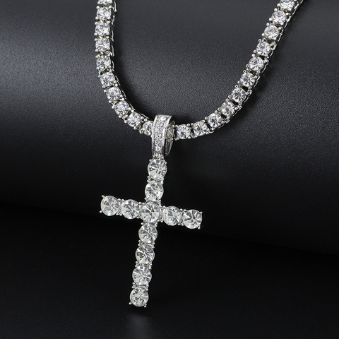 Chaîne avec pendentif croix en couleur argent 2022 pour hommes et femmes, bijoux avec pendentif croisé, chaîne sur le cou, vente en gros ► Photo 1/6