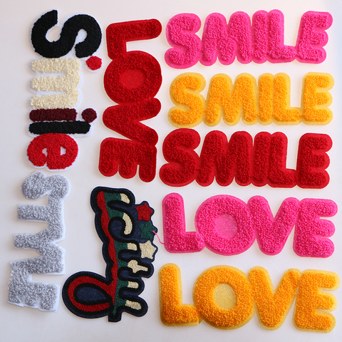 Patchs en lettres Love Smile, icône brodée sur vêtements, autocollants en Patchwork, Badges personnalisés, 1 pièce ► Photo 1/6