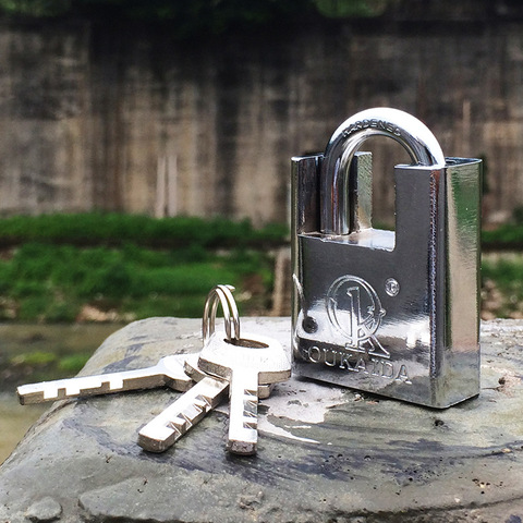 Cadenas de porte, cadenas antivol, serrure à combinaison antivol, boîte de verrouillage à clé ► Photo 1/5