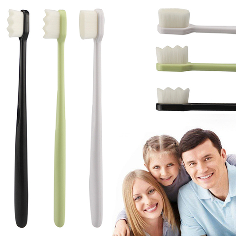 Brosse à dents Portable 3 couleurs en option, avec poils Ultra-fins Nano, tête ondulée/plate, outil de soins buccaux pour voyage en plein air, 1 pièce ► Photo 1/6