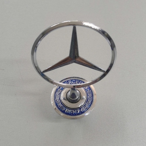 Mercedes w140 w220, emblème neuf et original, 48mm ► Photo 1/6