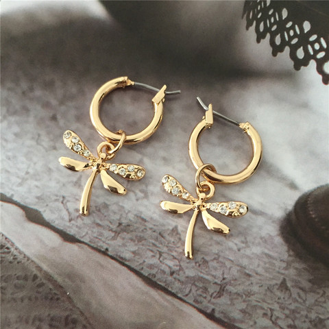 Boucles d'oreilles en forme de petit anneau de haute qualité, jolies boucles d'oreilles, pendentif en forme de libellule, couleur or, meilleur cadeau pour femmes et filles ► Photo 1/6