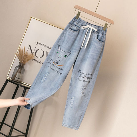 Рваные джинсы с высокой талией для мамы размера плюс, джинсовые брюки для женщин, женские винтажные брюки с вышивкой и эластичной резинкой на талии, мешковатые брюки длиной до щиколотки ► Фото 1/6