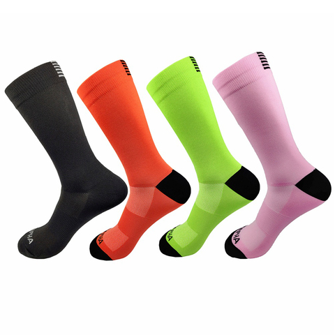 20 цветов MTB велосипедные носки, удобные носки для бега и велоспорта, высококачественные дорожные велосипедные носки ► Фото 1/3
