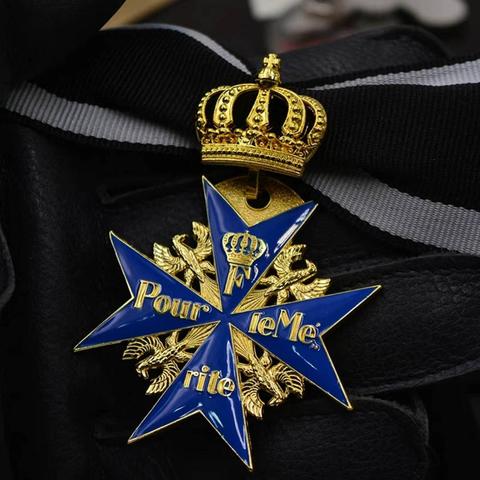 Точная копия WW2 прусской немецкой большой медали WWI Gold Blue Max Pour Le Merite badge ► Фото 1/6