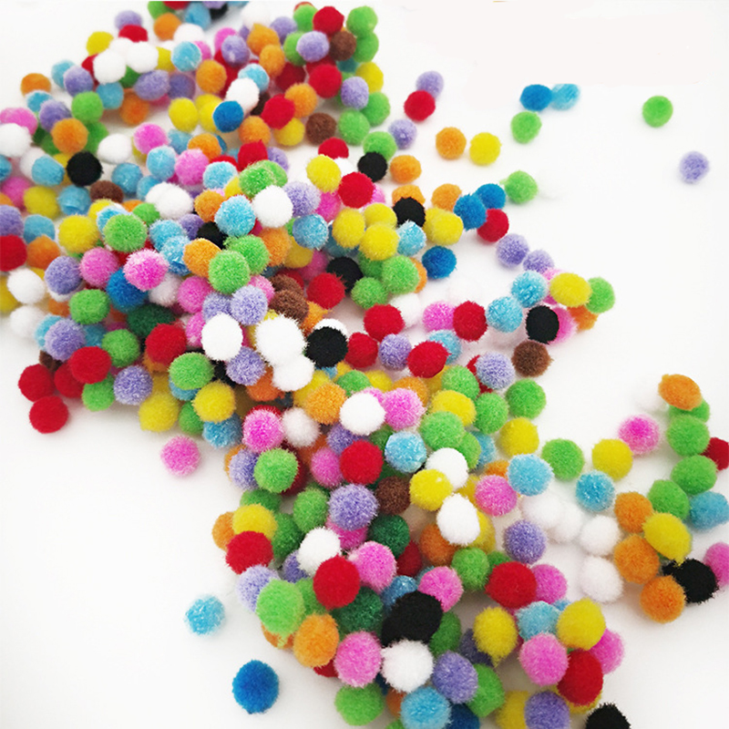 мягкие шарики для рукоделия. разноцветные помпоны. мягкие шарики. мягкие шарики для рукоделия. шарики цветные для рукоделия.