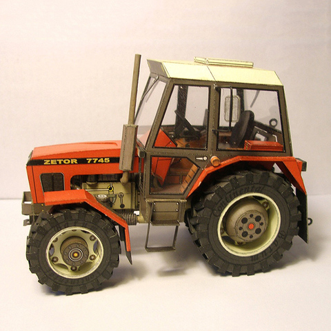 Складной мини-трактор Zetor 7745-7211 1:32 с чешским/английским языком, 3D бумажная модель для рукоделия, игрушки ручной работы для взрослых, игрушки ... ► Фото 1/6