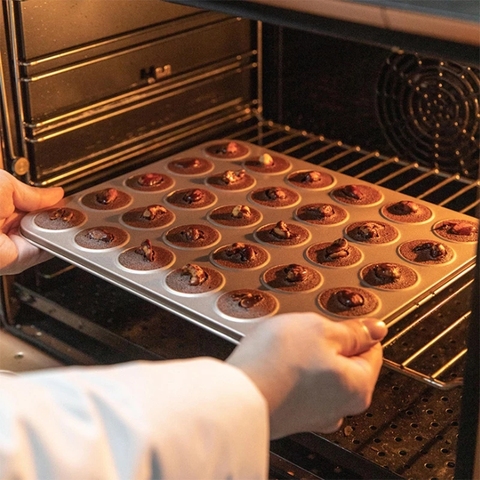 Мгновенной проявки Macaroon набор для выпечки, из углеродистой стали сковорода 30/35 отверстие горшок для печенья 