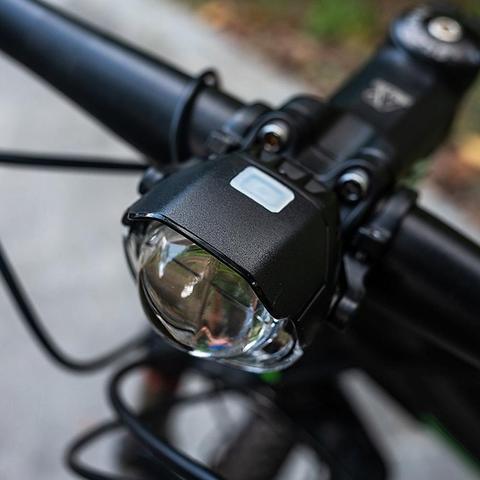 Велосипесветильник светодиодный фонарь Leadbike LD28, Перезаряжаемый USB фонарь T6, водонепроницаемость IP4, 750 лм, 3 режима, передсветильник свет, гор... ► Фото 1/6