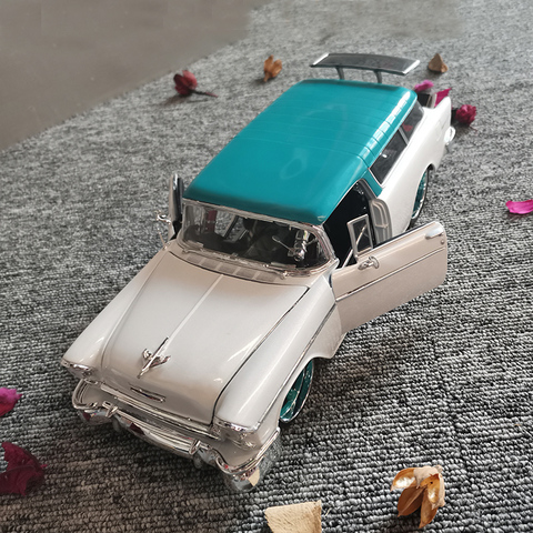 Винтажная классическая модель автомобиля Maisto 1:18 1955 Chevrolet NOMAD из сплава в стиле ретро, классическая модель автомобиля, коллекция украшений, п... ► Фото 1/6