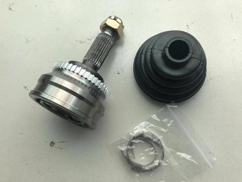 Комплект CV Joint/внутренняя и внешняя муфта для китайского двигателя Brilliance BS4 M2 1.6L 4G18 06-09, автозапчасти ► Фото 1/6