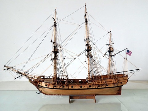 Деревянный комплект модели корабля весы 1/50 США гремучая 1782 корабль деревянная модель ► Фото 1/1