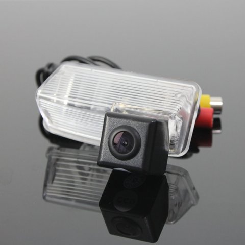Автомобильная камера заднего вида HD CCD с ночным видением для Toyota Previa XR50 / Estima Tarago MK2 XR30 XR40 ► Фото 1/4