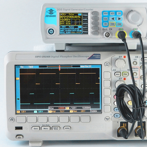 Высокоточный цифровой двухканальный DDS генератор сигналов Генератор сигналов произвольной формы импульсные генераторы Частотный метр ► Фото 1/6
