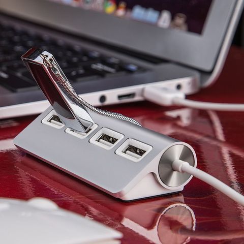 Популярный USB-концентратор, 4-портовый Алюминиевый USB-концентратор премиум-класса с 11-дюймовым экранированным кабелем для iMac, MacBooks, ПК и ноутбуков ► Фото 1/6