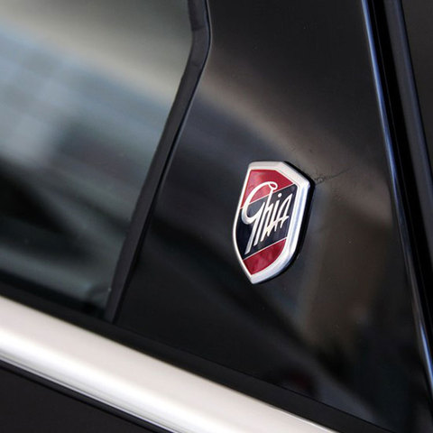 2 шт. 3D Алюминиевые боковые эмблемы GHIA щит логотип маркированная Автомобильная Наклейка для Ford Focus Mondeo Fiesta автостайлинг ► Фото 1/3