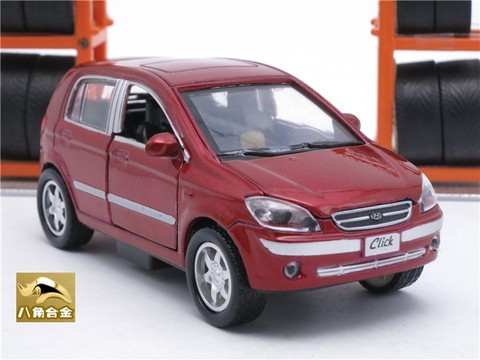 Hyundai Getz/Click Model, длина 11 см, детские игрушки, автомобили, подарок для мальчиков с функцией отката/музыка/светильник/открываемая дверь ► Фото 1/6