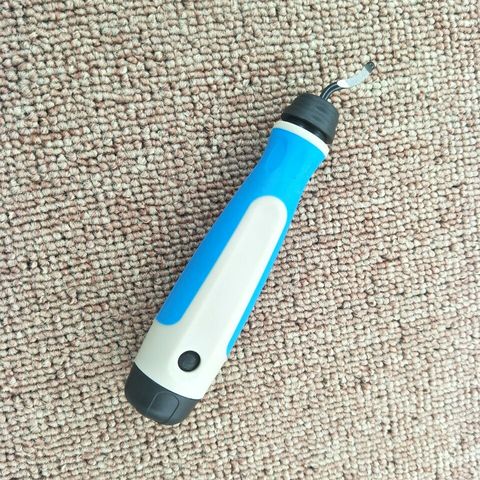 Высококачественный нож с резиновой ручкой, скребок, ручка для удаления заусенцев NG1001 ► Фото 1/2