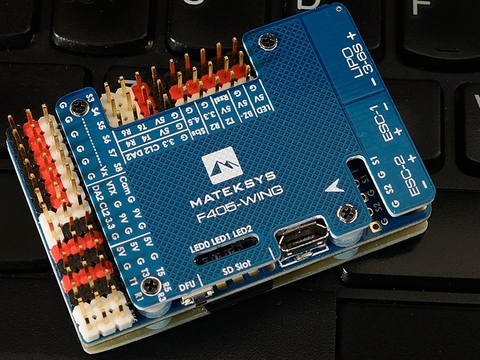 Оригинальный F405-WING (Новый) STM32F405 Контроллер полета Встроенный OSD для RC самолета фиксированного крыла ► Фото 1/1