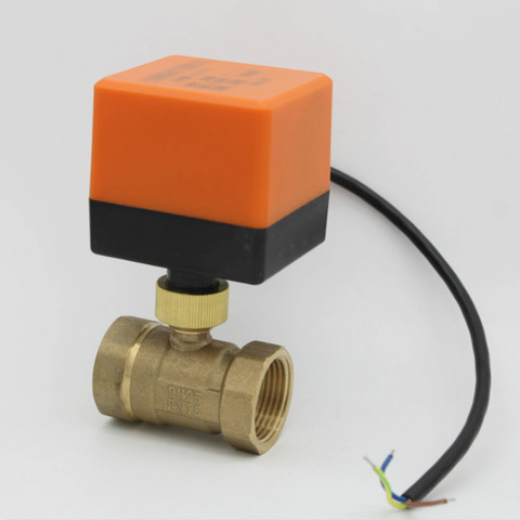 Двухходовой латунный клапан с моторизованным шаровым клапаном, электрический шаровой клапан с электрическим приводом DN15 DN20 DN25 DN32 DN40, AC220V /24V... ► Фото 1/5