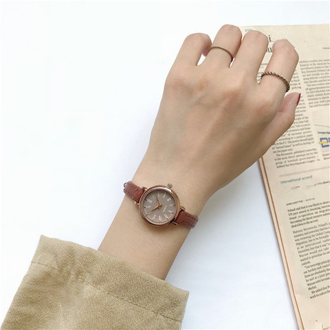2022 Ретро Винтажные женские часы качественные маленькие дамские наручные часы винтажные часы с кожаным браслетом модные брендовые женские часы ► Фото 1/5