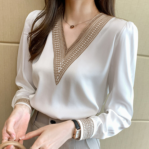 Белая блузка с длинным рукавом, топы, блузка для женщин, модная женская блузка 2022, шифоновая блузка с вышивкой и V-образным вырезом, рубашка, женские блузки E226 ► Фото 1/6